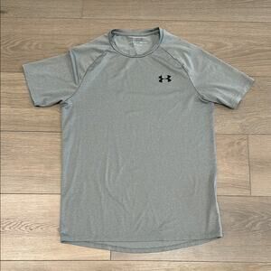 UNDER‎ ARMOUR Gray Short Sleeve Tech Tee Polyester Active Lightweight Top Size S